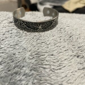Source Unknown Black and Silver Celtic Bracelet